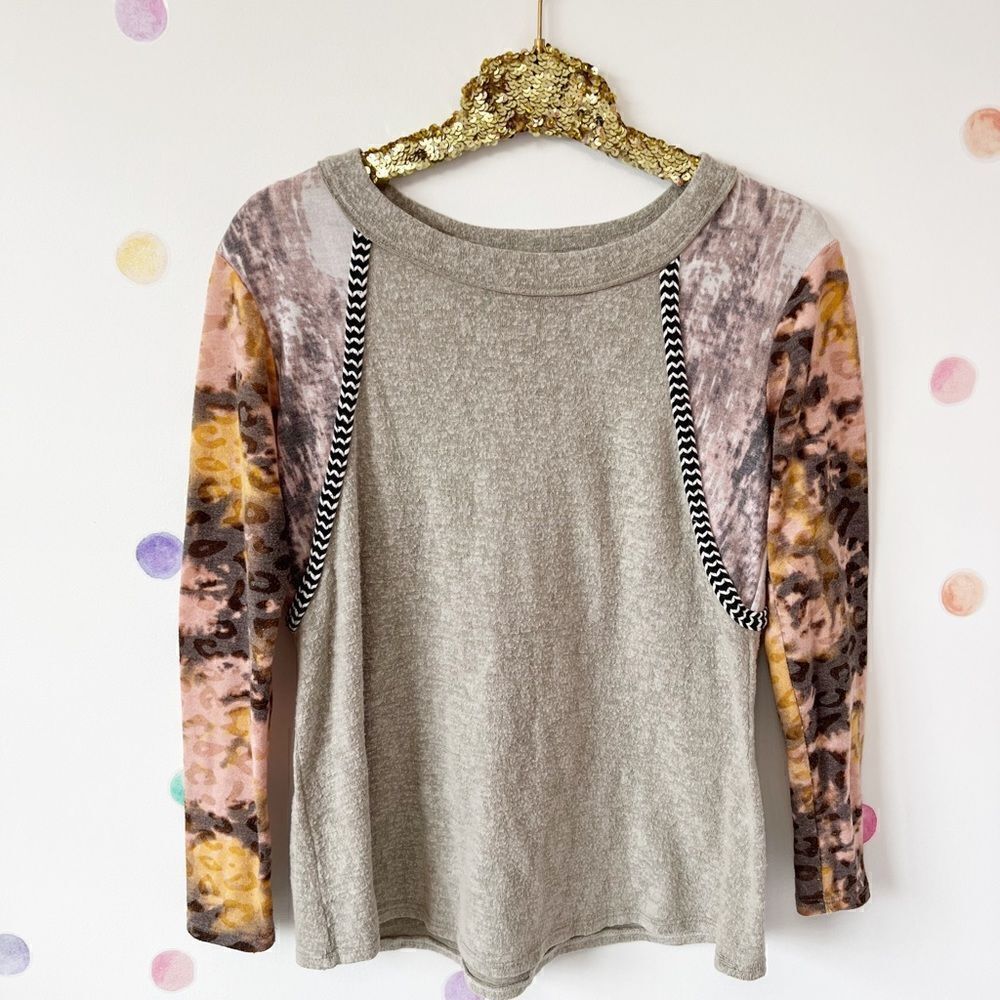 Boutique trendy top